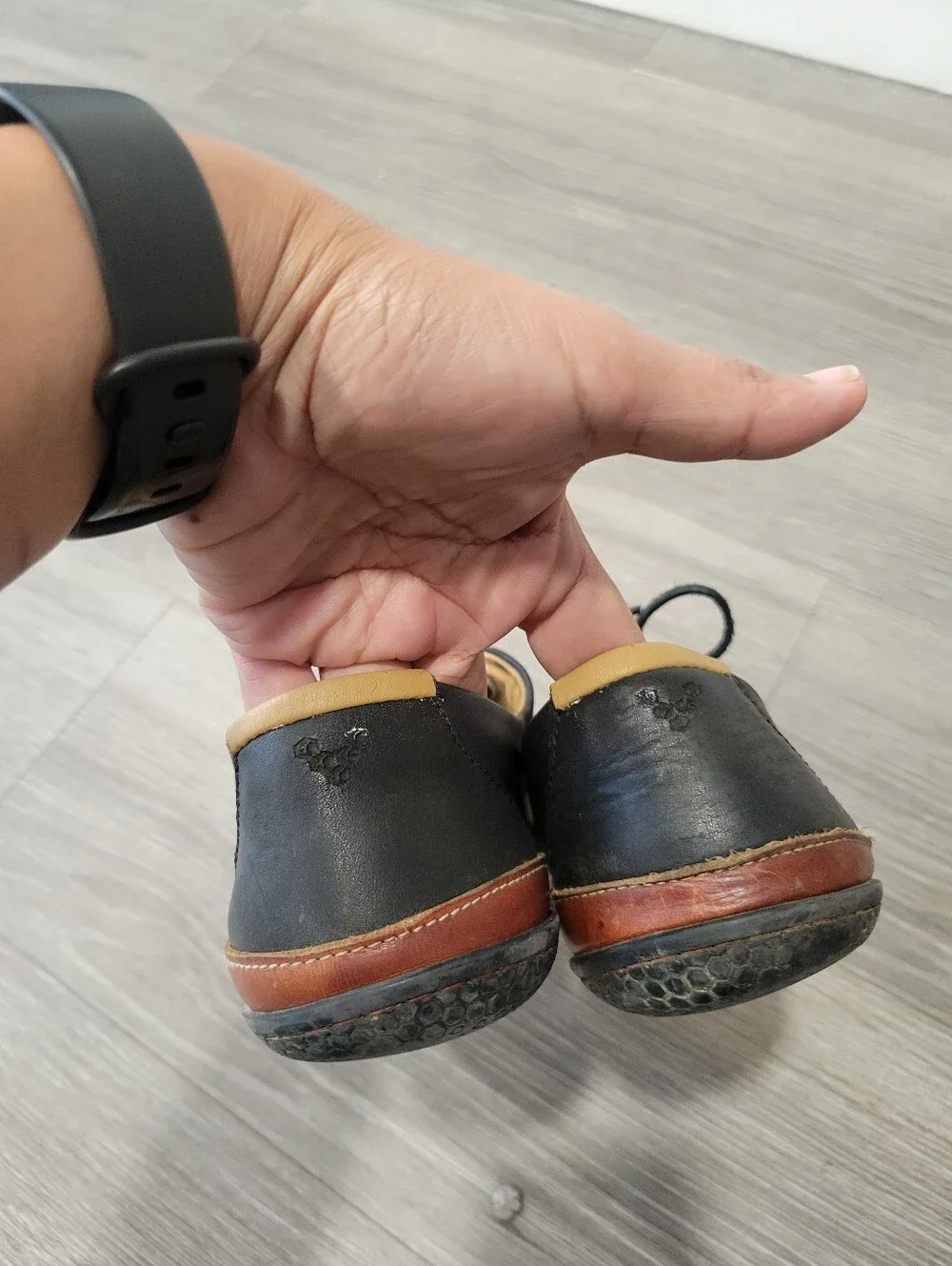 Vivobarefoot Black and Brown Minimalist Timeless Leather shoes Size 8